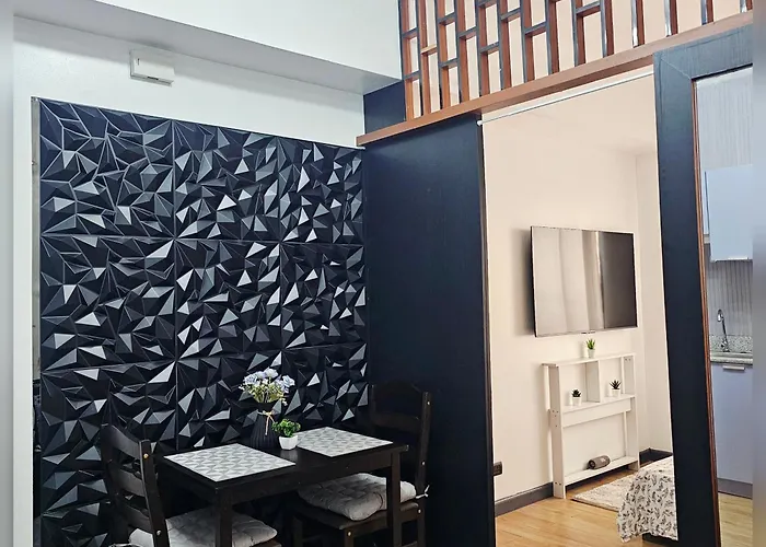 Apartamento Paseo Unit In Pinas - Sleeps 2 Adults&2 Children Manila